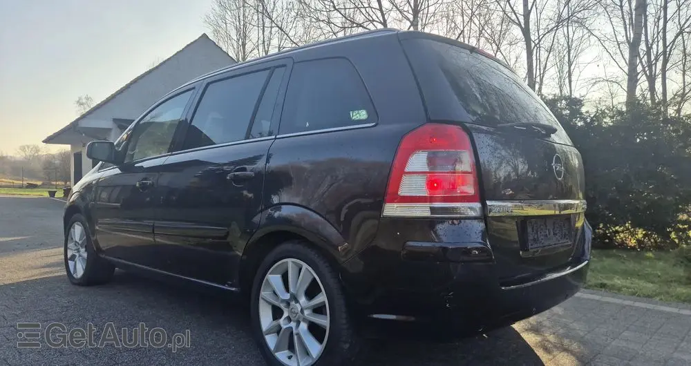 OPEL Zafira 1.6 Edition