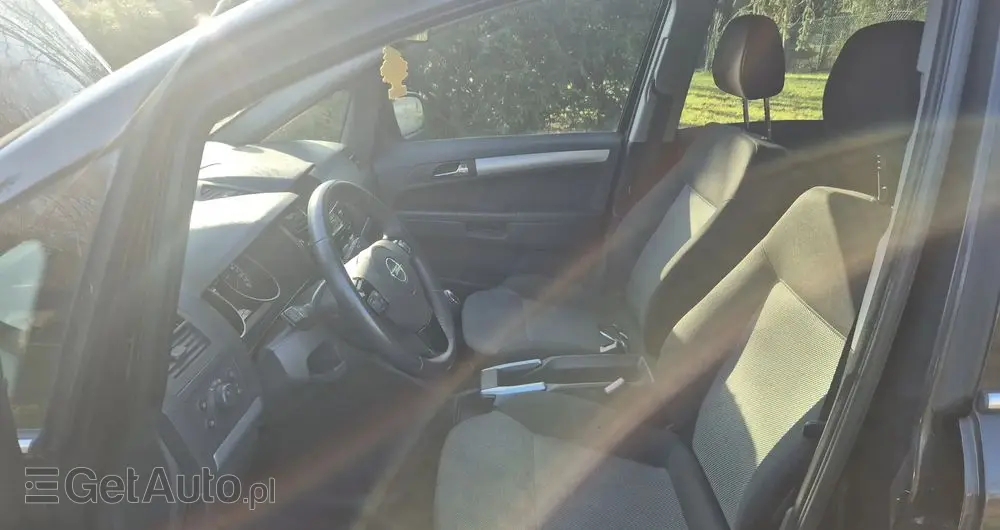 OPEL Zafira 1.6 Edition