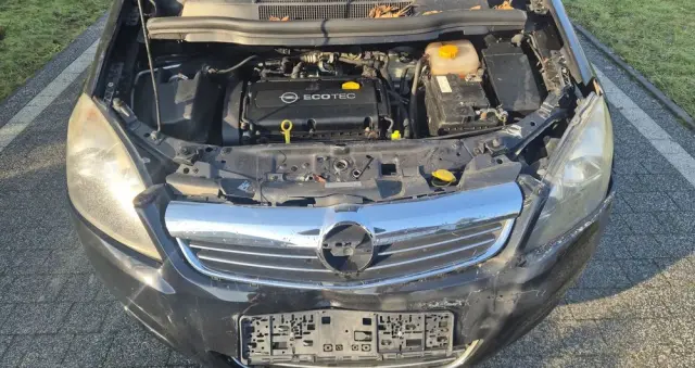 OPEL Zafira 1.6 Edition