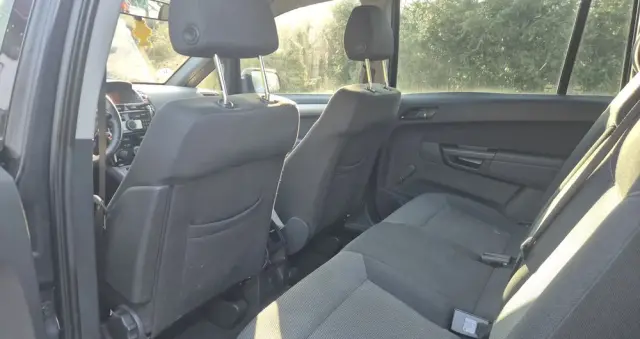 OPEL Zafira 1.6 Edition