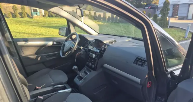 OPEL Zafira 1.6 Edition