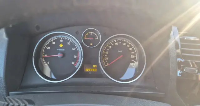 OPEL Zafira 1.6 Edition