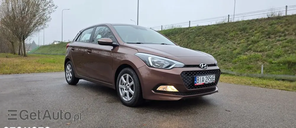 HYUNDAI I20 1.2 YES Silver