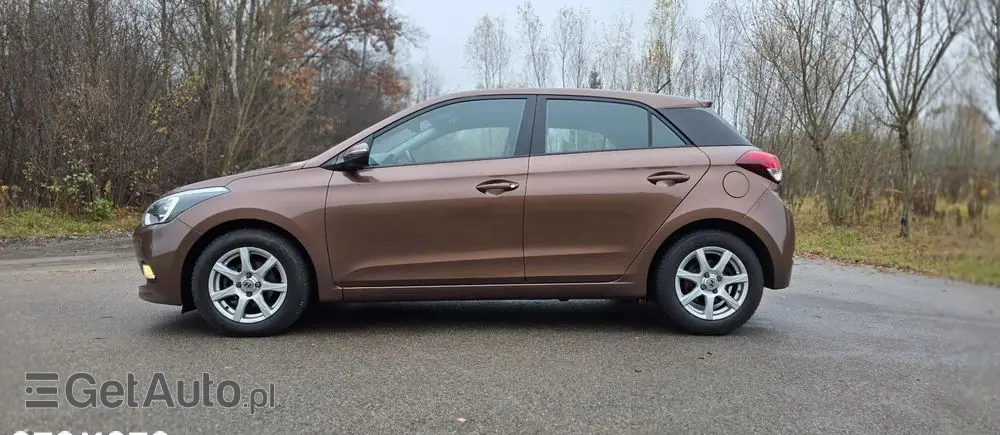 HYUNDAI I20 1.2 YES Silver