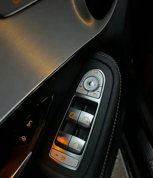 MERCEDES-BENZ Klasa C 