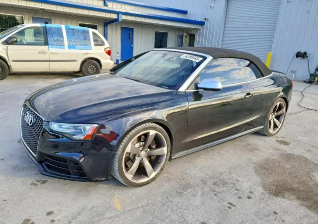 AUDI RS5 Coupé 