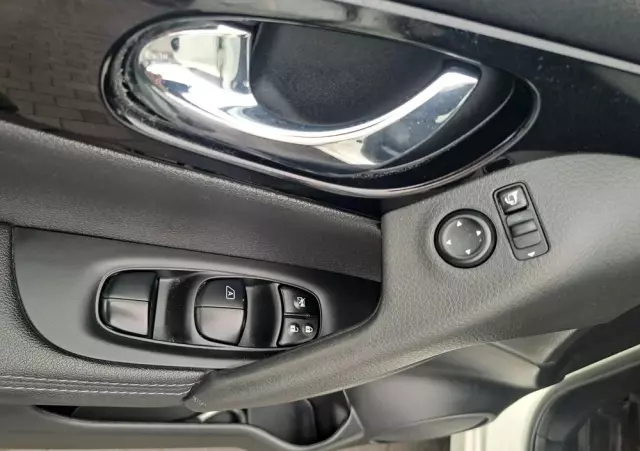 NISSAN Qashqai 1.2 DIG-T Acenta EU6