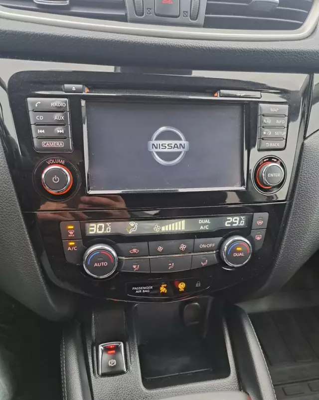 NISSAN Qashqai 1.2 DIG-T Acenta EU6