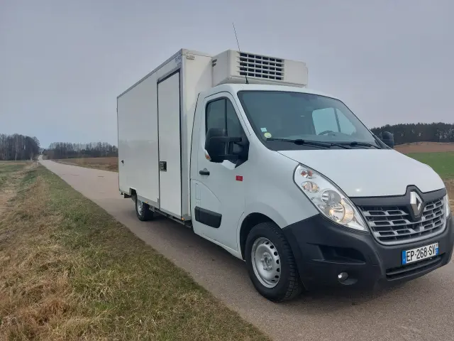 RENAULT Master 