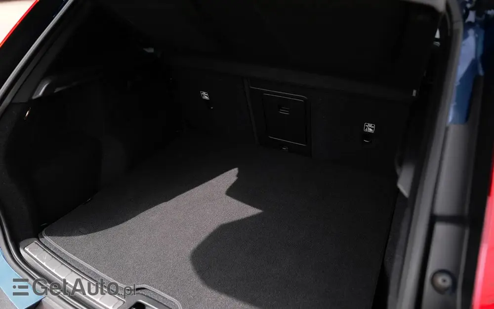 VOLVO XC 40 T5 AWD Geartronic R-Design