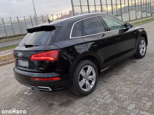 AUDI Q5 45 TFSI Sport AWD S tronic