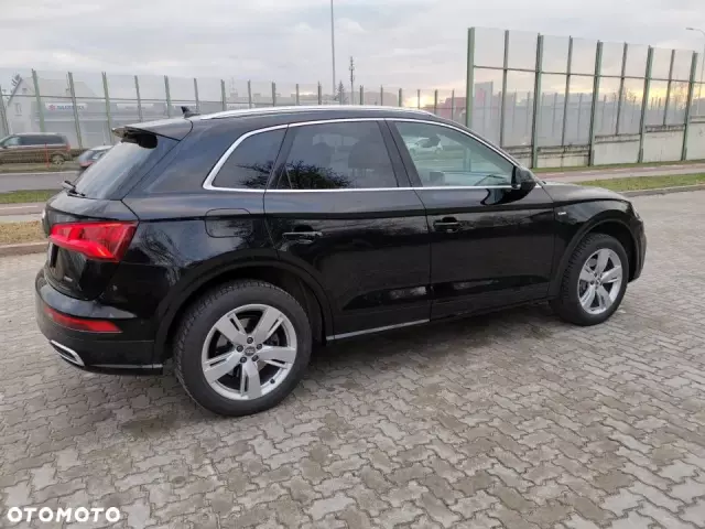 AUDI Q5 45 TFSI Sport AWD S tronic