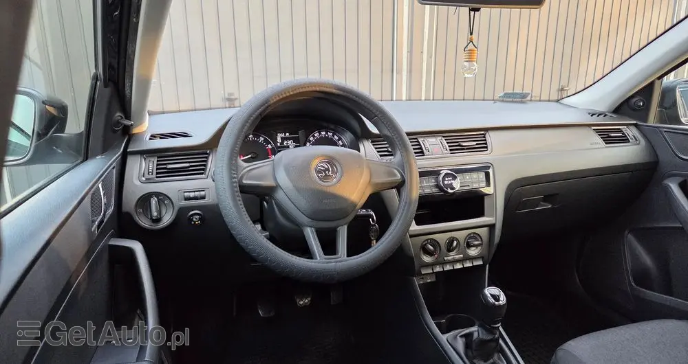 SKODA RAPID 1.2 TSI Active