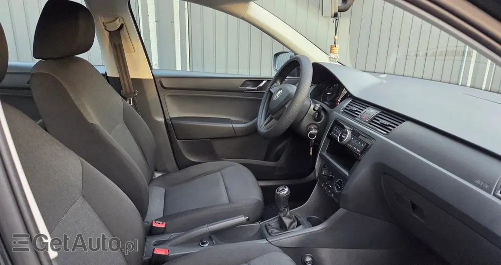 SKODA RAPID 1.2 TSI Active