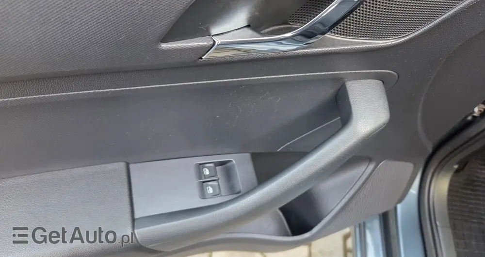 SKODA RAPID 1.2 TSI Active