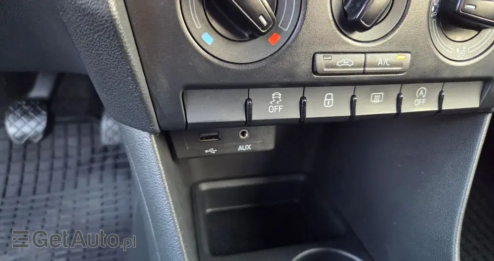 SKODA RAPID 1.2 TSI Active