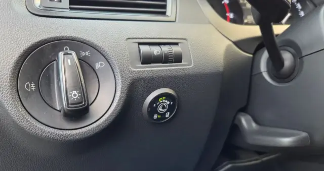 SKODA RAPID 1.2 TSI Active