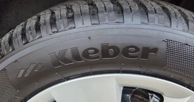 SKODA RAPID 1.2 TSI Active