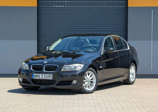 BMW Seria 3 320d Sport Line