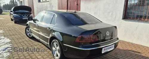 VOLKSWAGEN Phaeton 