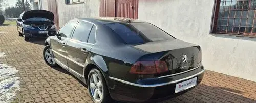 VOLKSWAGEN Phaeton 