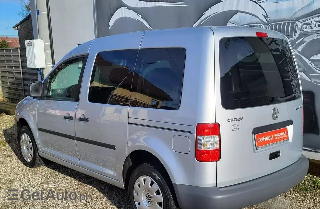 VOLKSWAGEN Caddy 