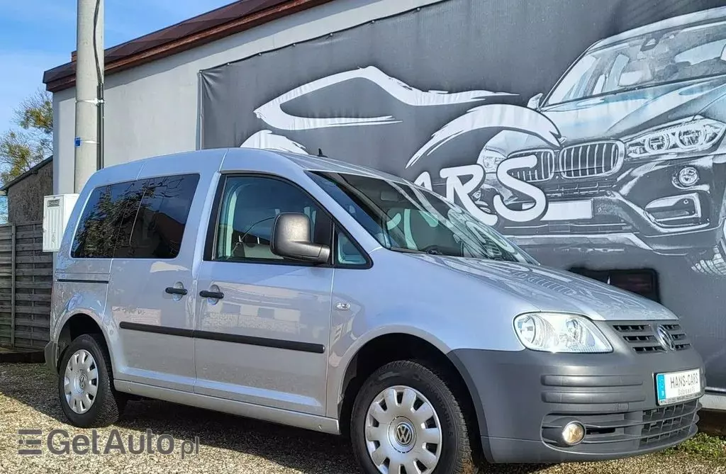 VOLKSWAGEN Caddy 