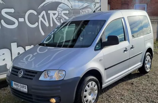 VOLKSWAGEN Caddy 