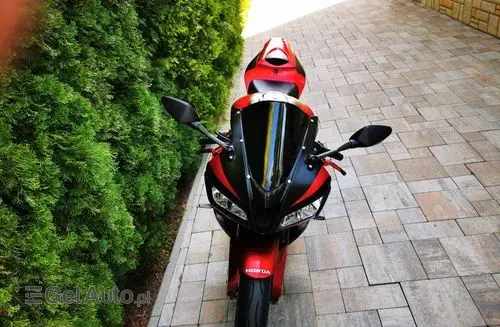 HONDA CBR 600 RR 