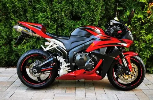 HONDA CBR 600 RR 