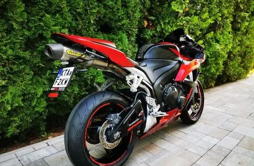 HONDA CBR 600 RR 