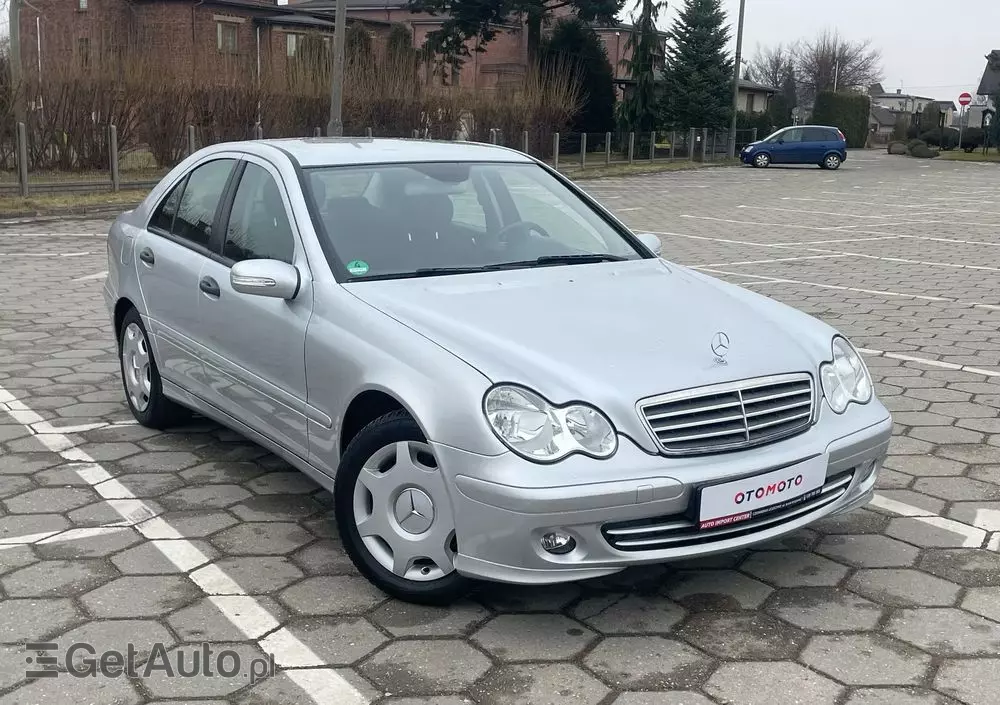 MERCEDES-BENZ Klasa C 180 Kompressor Elegance