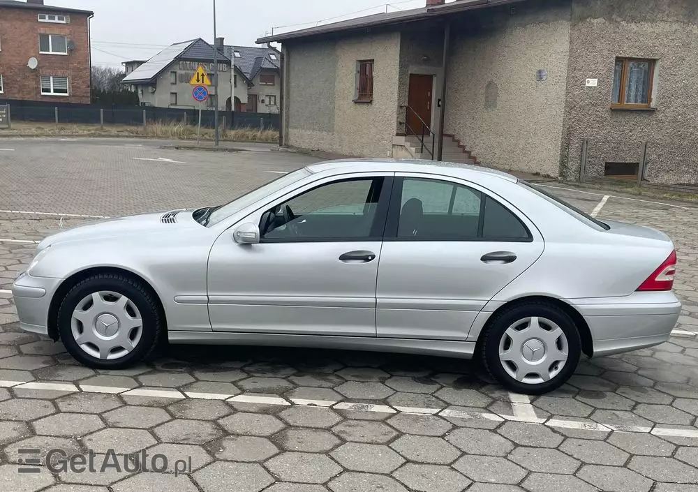 MERCEDES-BENZ Klasa C 180 Kompressor Elegance