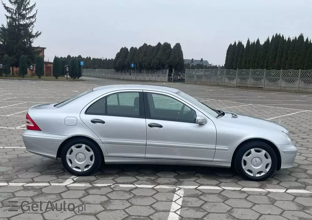 MERCEDES-BENZ Klasa C 180 Kompressor Elegance