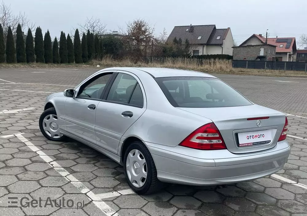 MERCEDES-BENZ Klasa C 180 Kompressor Elegance