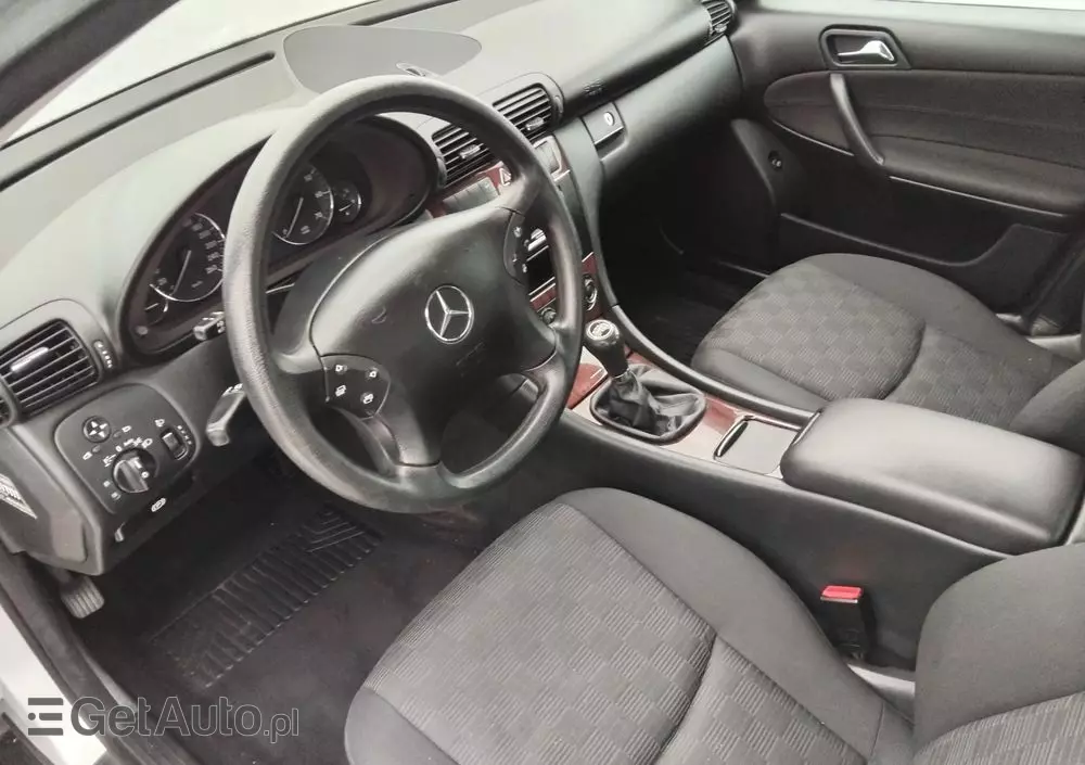 MERCEDES-BENZ Klasa C 180 Kompressor Elegance