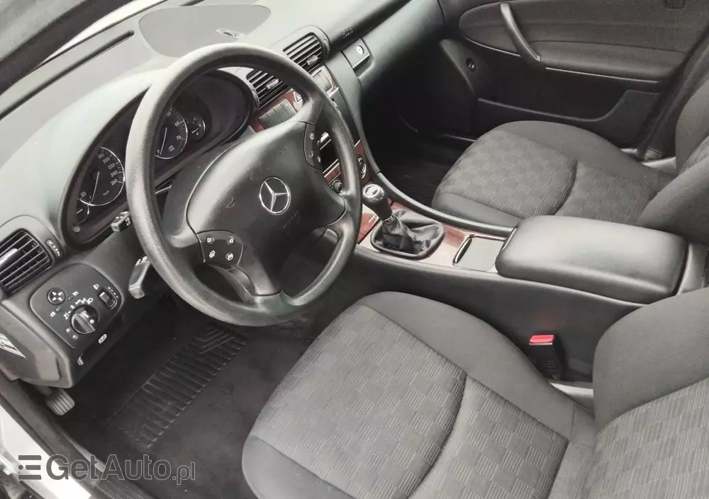 MERCEDES-BENZ Klasa C 180 Kompressor Elegance