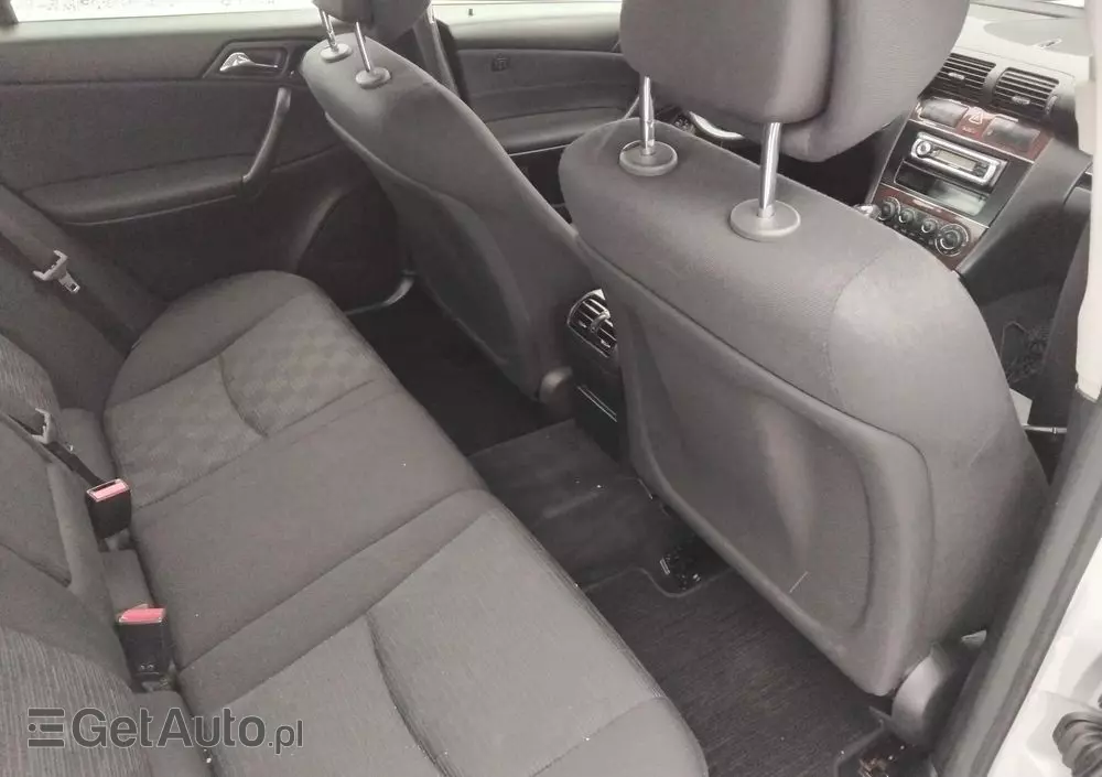 MERCEDES-BENZ Klasa C 180 Kompressor Elegance