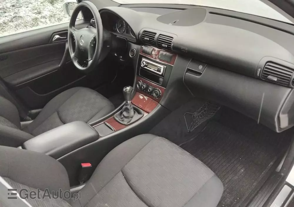 MERCEDES-BENZ Klasa C 180 Kompressor Elegance