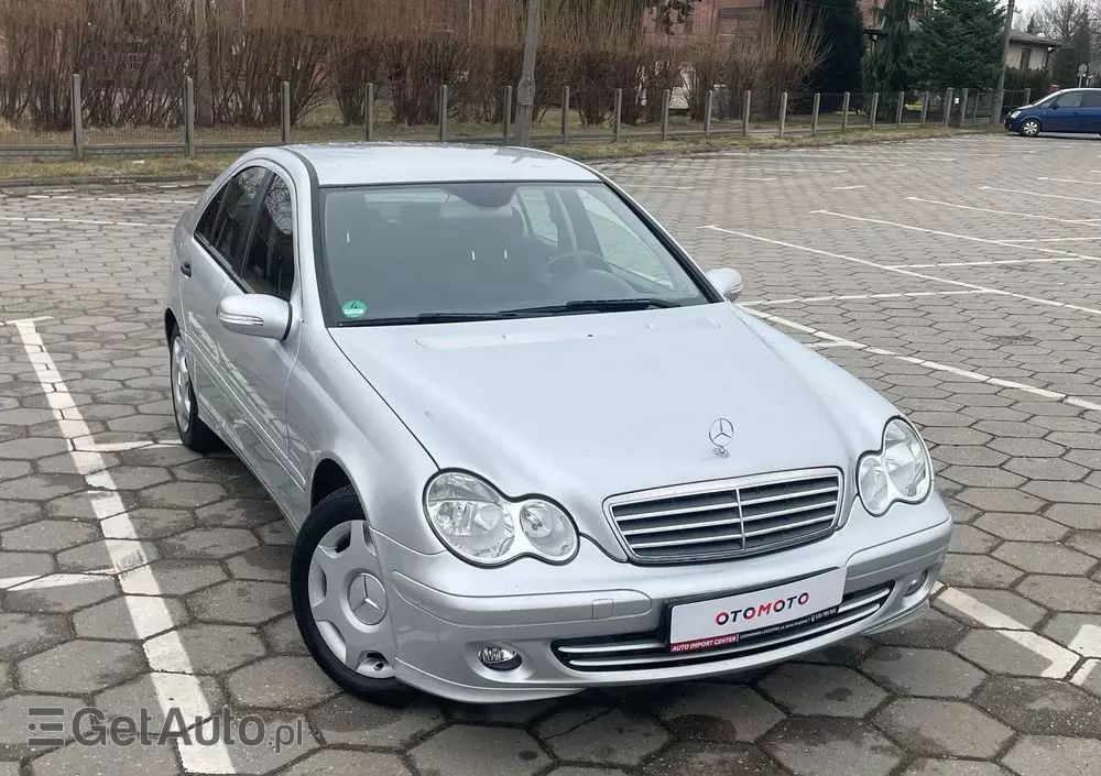 MERCEDES-BENZ Klasa C 180 Kompressor Elegance