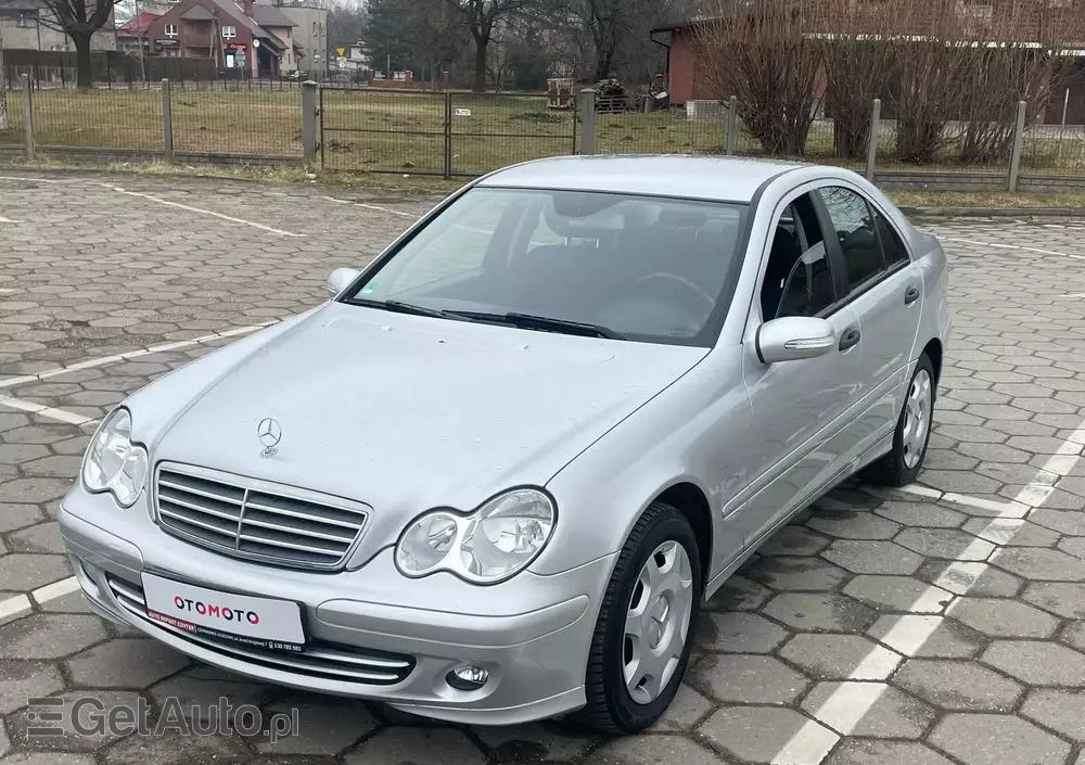 MERCEDES-BENZ Klasa C 180 Kompressor Elegance
