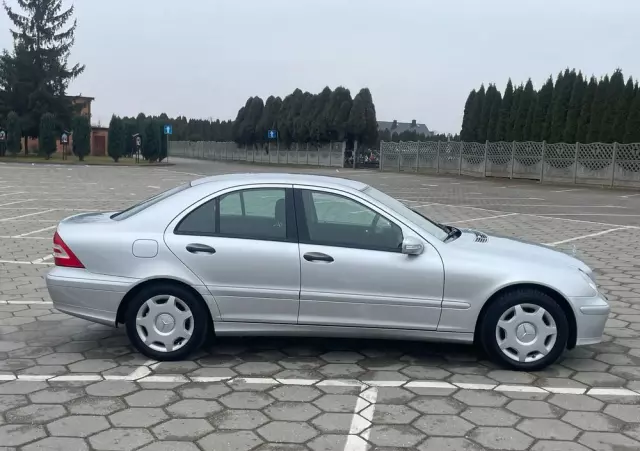 MERCEDES-BENZ Klasa C 180 Kompressor Elegance