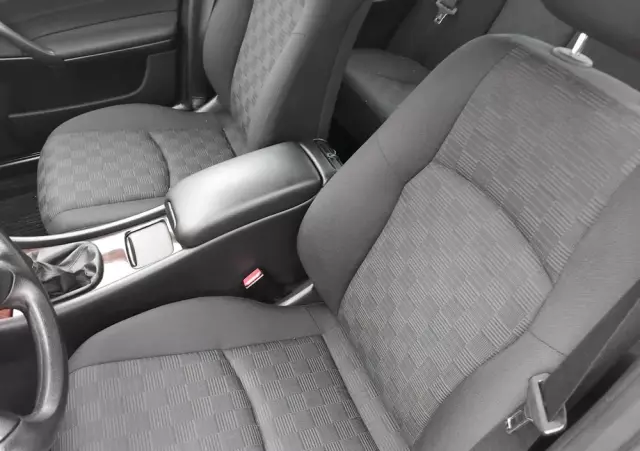 MERCEDES-BENZ Klasa C 180 Kompressor Elegance