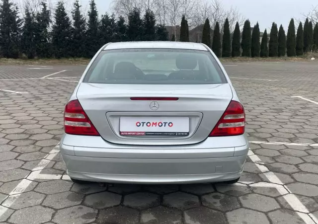 MERCEDES-BENZ Klasa C 180 Kompressor Elegance