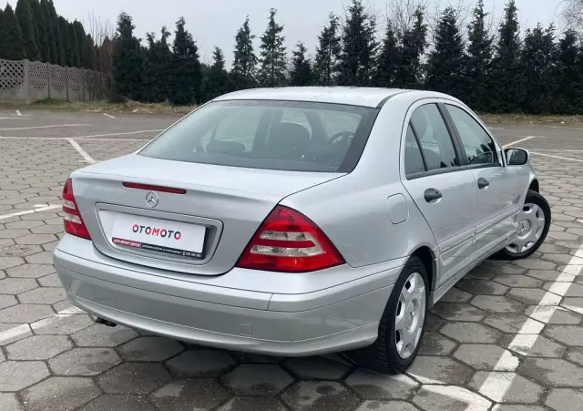 MERCEDES-BENZ Klasa C 180 Kompressor Elegance