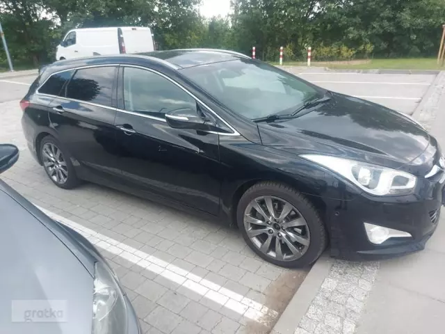 HYUNDAI I40 
