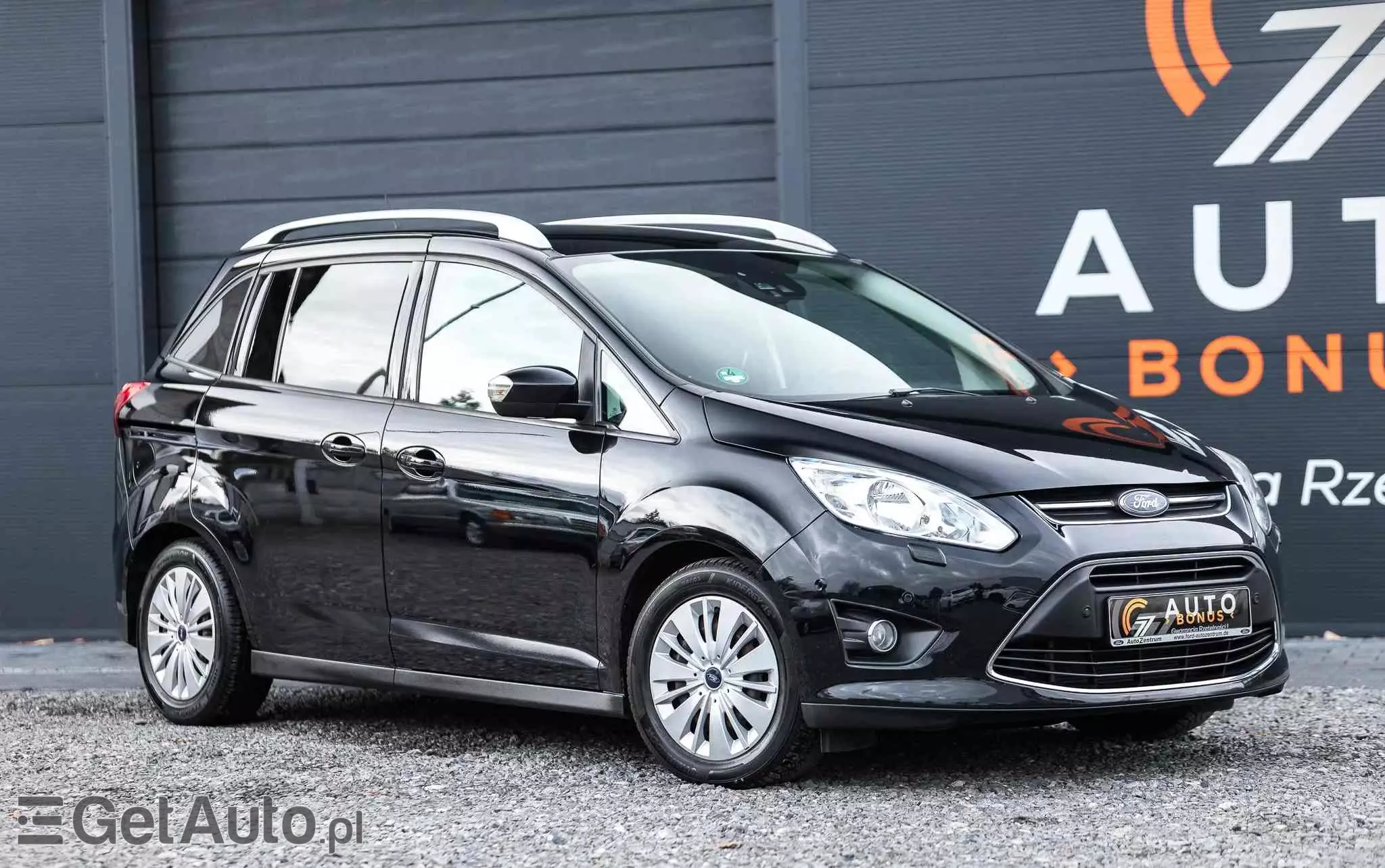 FORD Grand C-MAX 1.6 TDCi Titanium