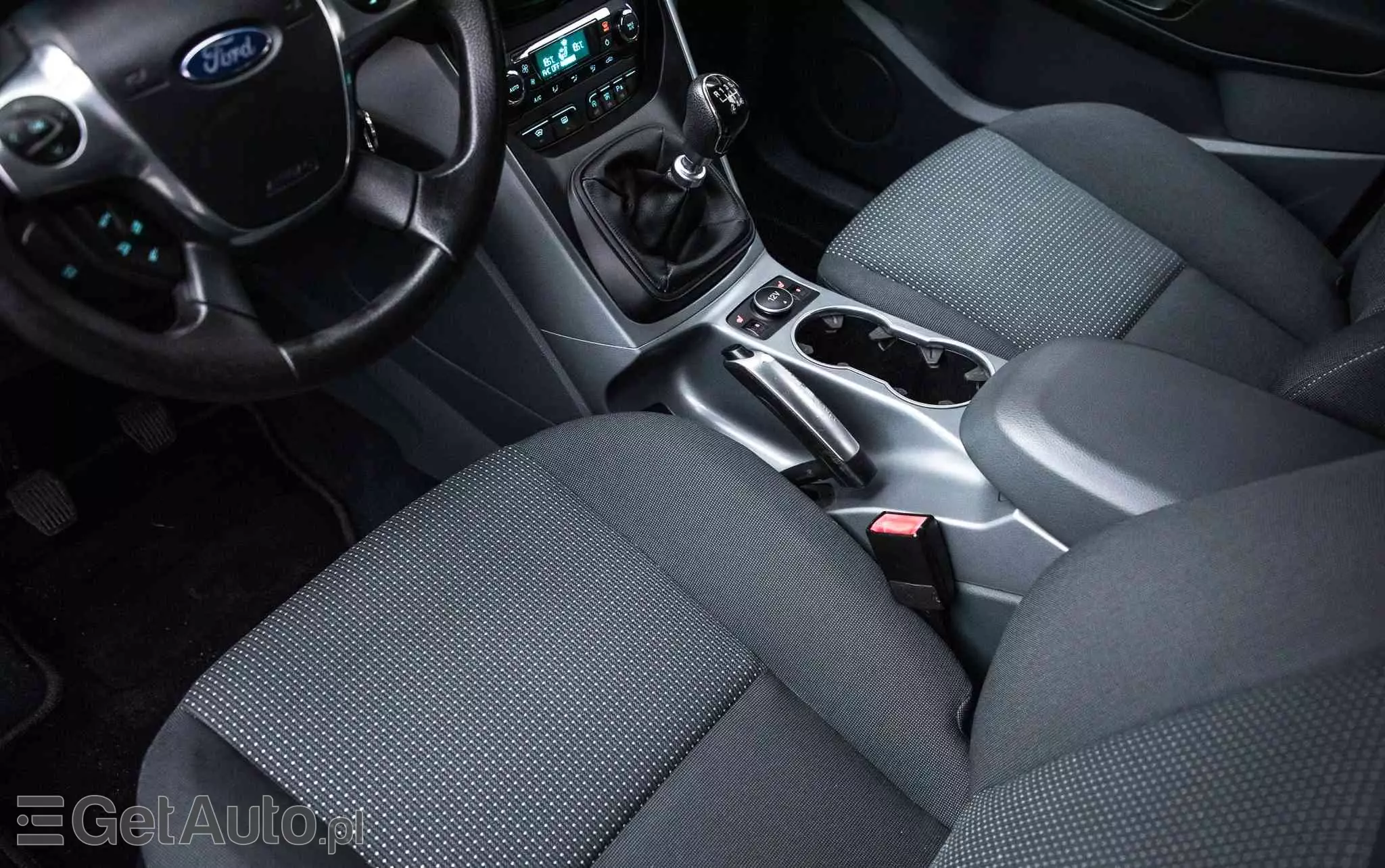 FORD Grand C-MAX 1.6 TDCi Titanium