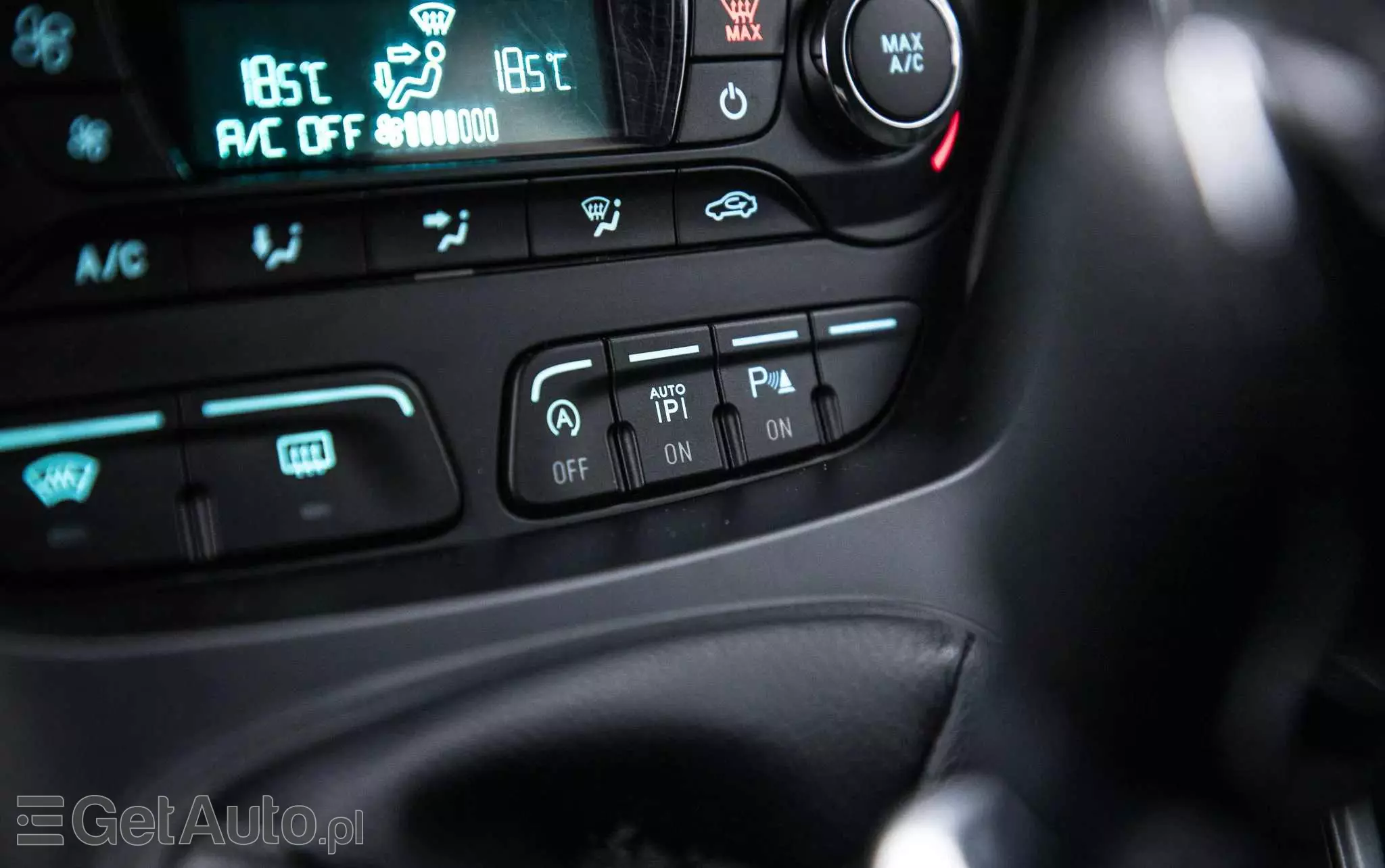 FORD Grand C-MAX 1.6 TDCi Titanium