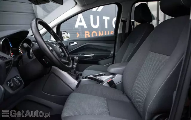 FORD Grand C-MAX 1.6 TDCi Titanium